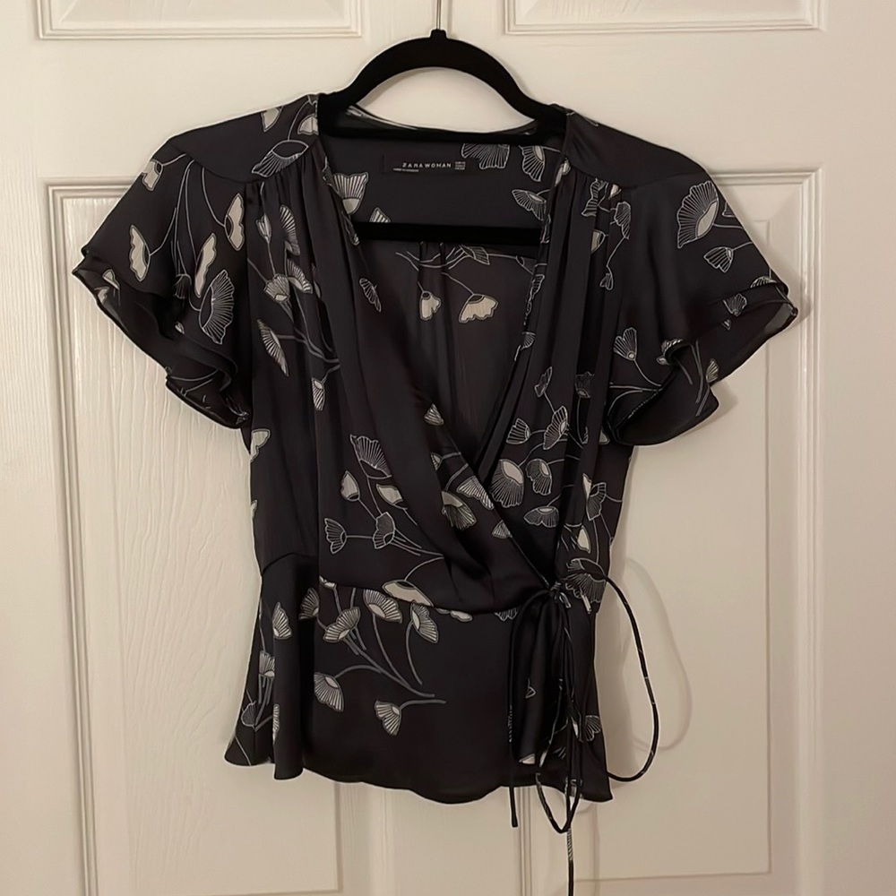 Zara floral blouse